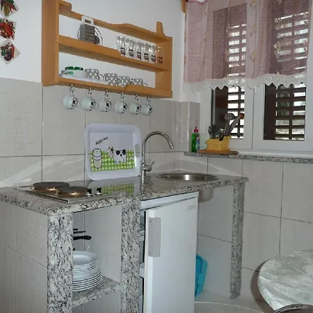 Apartment Drazena *